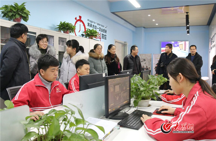 齊河職業中專教學團隊赴濟南信息工程學校交流數字內容制作服務